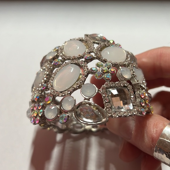 Charming Charlie spring loaded chunky silver, rhinestone and opalite bracelet - Picture 5 of 5